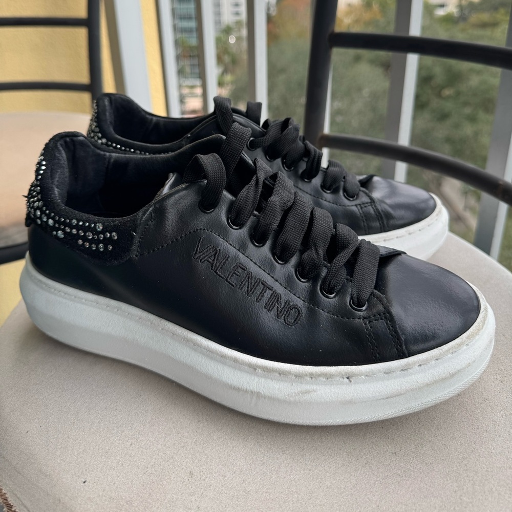 VALENTINO SNEAKERS